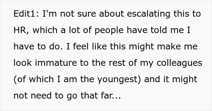 Text excerpt showing a woman embarrassing a new colleague by speaking to her in a language she claimed to know well. Text excerpt showing a woman embarrassing a new colleague by speaking to her in a language she claimed to know well.