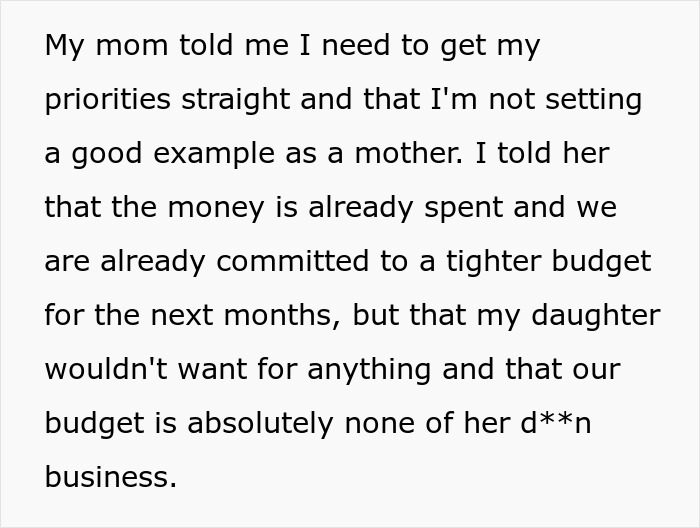 Text excerpt showing a single mom discussing budget struggles after spending thousands on plastic surgery and expecting support. Text excerpt showing a single mom discussing budget struggles after spending thousands on plastic surgery and expecting support.