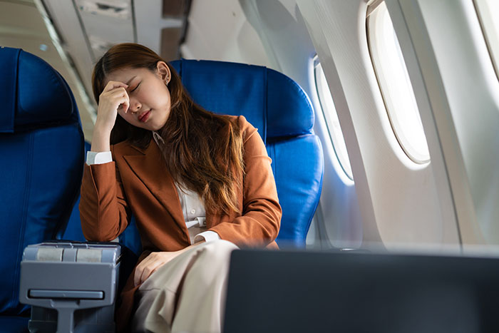 “Spoiled Little Monster”: Disruptive Kid Tests People’s Patience On Plane, One Has Had Enough “Spoiled Little Monster”: Disruptive Kid Tests People’s Patience On Plane, One Has Had Enough