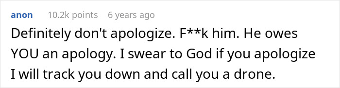 Text message screenshot showing an anonymous user angrily refusing to apologize, expressing frustration like an annoying toxic friend photographer.