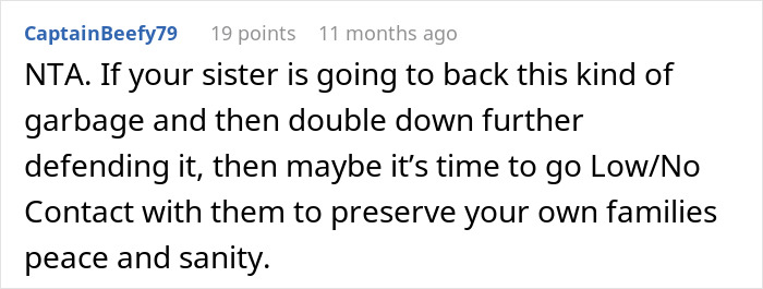 Screenshot of a Reddit comment about family conflict after a man gets banned from Thanksgiving for upsetting his brother-in-law’s wife.
