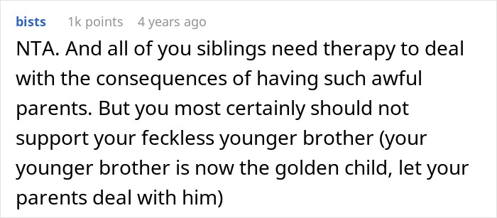 Screenshot of a Reddit comment discussing a 23-year-old demanding allowance as a rich golden child and feeling traumatized.