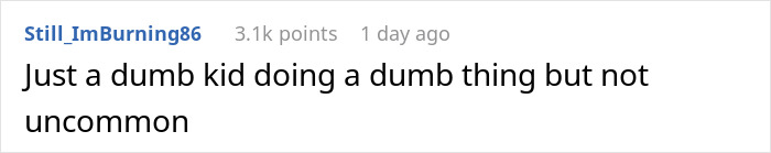 Comment on Reddit by user Still_ImBurning86 sharing opinion about a situation involving a waiter assumed 40 change was tip. Comment on Reddit by user Still_ImBurning86 sharing opinion about a situation involving a waiter assumed 40 change was tip.