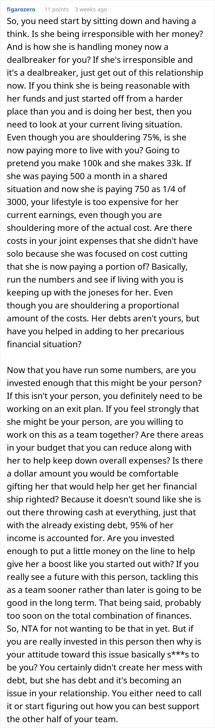 Screenshot of online discussion about a woman demanding combined income and boyfriend being selfish with money in a relationship. Screenshot of online discussion about a woman demanding combined income and boyfriend being selfish with money in a relationship.