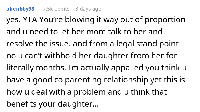 Woman on work trip secretly on vacation, autistic child discovers truth and refuses to return home, causing family conflict. Woman on work trip secretly on vacation, autistic child discovers truth and refuses to return home, causing family conflict.