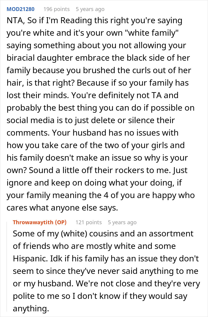 Screenshot of a Reddit thread discussing mom getting slammed by woke folks over brushing out biracial daughter’s curls. Screenshot of a Reddit thread discussing mom getting slammed by woke folks over brushing out biracial daughter’s curls.