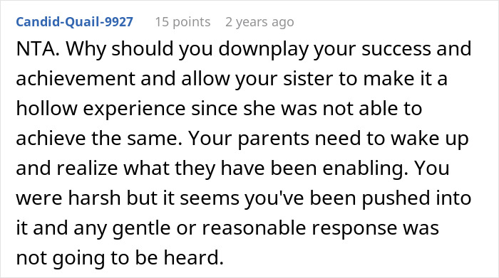 Comment discussing family dynamics after sister gets into college of her dreams, highlighting golden child’s reality check. Comment discussing family dynamics after sister gets into college of her dreams, highlighting golden child’s reality check.