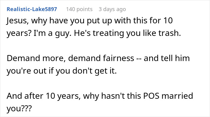 Text post discussing a girlfriend asking for a small financial favor from millionaire boyfriend and loan repayment issues.