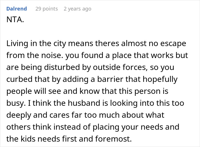 Mom of 3 creates privacy sheet to escape talkative neighbors while husband says she’s being rude about it.