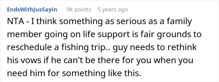 Screenshot of a Reddit comment discussing a guy using a boys trip as a disguise for an affair and refusing to come home. Screenshot of a Reddit comment discussing a guy using a boys trip as a disguise for an affair and refusing to come home.