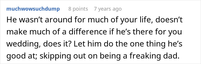 Screenshot of a Reddit comment about a bride&rsquo;s father refusing to attend the wedding not held on American soil.