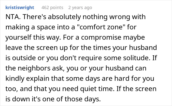 Comment discussing a mom of 3 using a privacy sheet to escape talkative neighbors while her husband calls it rude. Comment discussing a mom of 3 using a privacy sheet to escape talkative neighbors while her husband calls it rude.