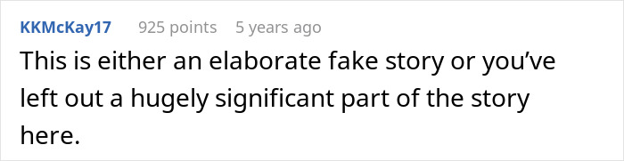 Comment on Reddit discussing parents gift 17YO golden child a $25K car while older sibling receives a phone case.