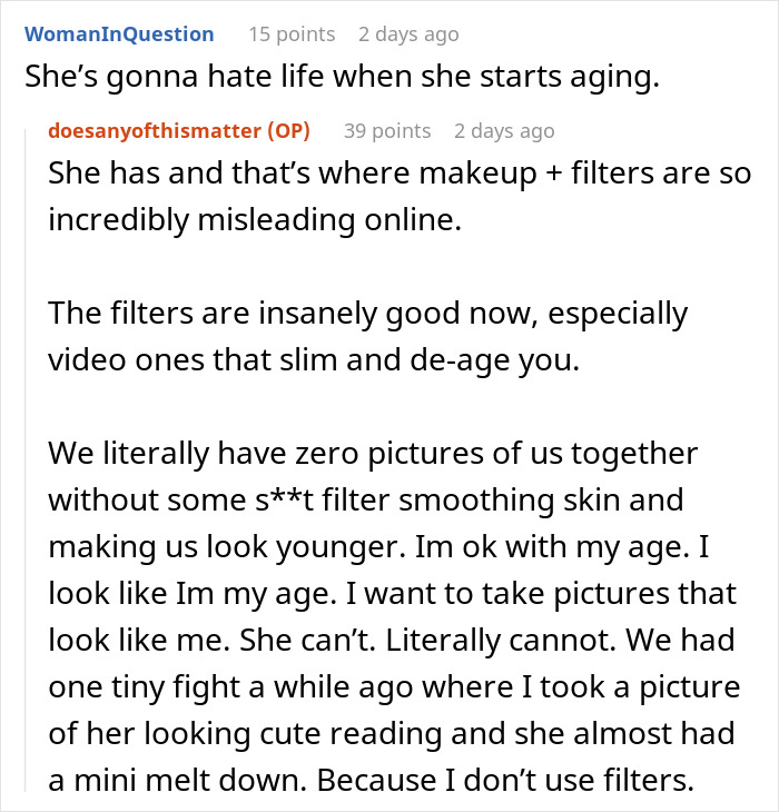 Reddit conversation discussing gym influencer lying online using filters, causing relationship issues with her boyfriend. Reddit conversation discussing gym influencer lying online using filters, causing relationship issues with her boyfriend.