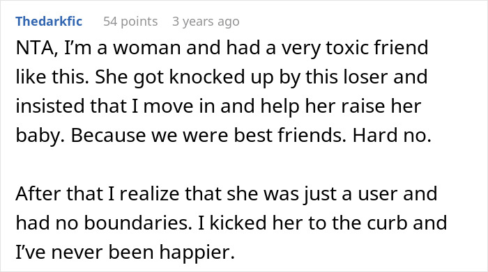 Text excerpt from a Reddit post about a woman dealing with a toxic friend who got pregnant and expected help raising the baby. Text excerpt from a Reddit post about a woman dealing with a toxic friend who got pregnant and expected help raising the baby.