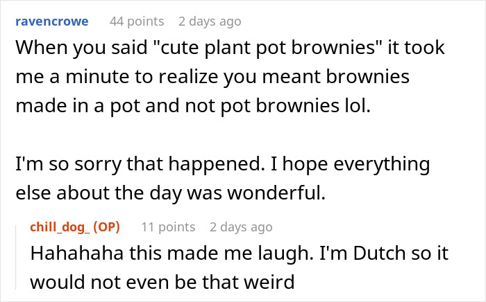 Comment section conversation on wedding vendors failing to provide cupcakes due to bride’s allergy and related reactions. Comment section conversation on wedding vendors failing to provide cupcakes due to bride’s allergy and related reactions.