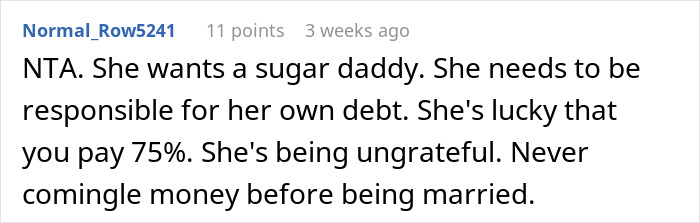 Screenshot of an online discussion where a woman demands combined income and accuses boyfriend of being selfish with money. Screenshot of an online discussion where a woman demands combined income and accuses boyfriend of being selfish with money.