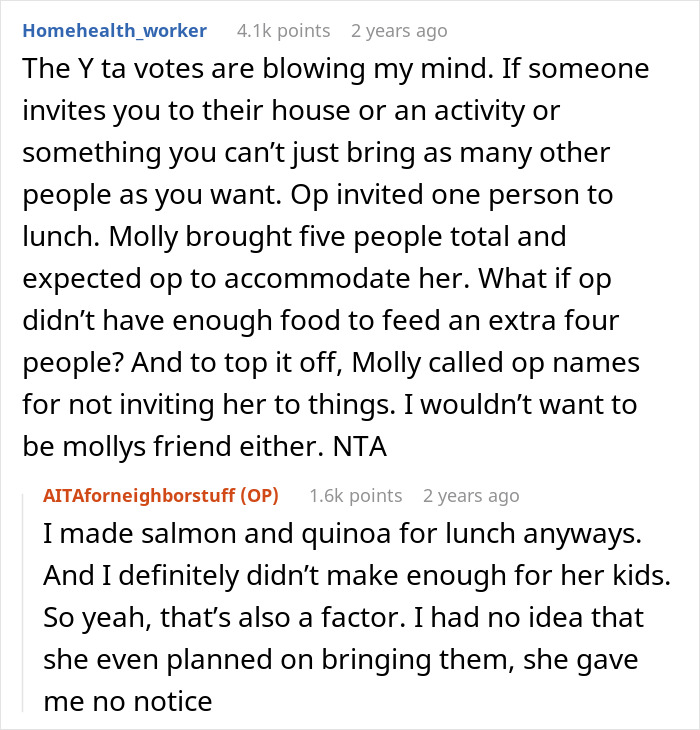 Screenshot of a Reddit conversation about a mom of 4 bringing her kids to group activities and upsetting neighbors. Screenshot of a Reddit conversation about a mom of 4 bringing her kids to group activities and upsetting neighbors.