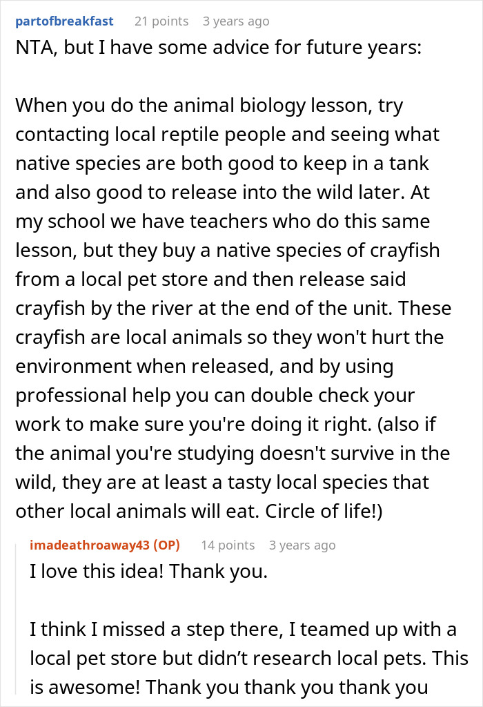 Teacher giving kids hermit crabs as pets during animal biology lesson, facing backlash after one dies. Teacher giving kids hermit crabs as pets during animal biology lesson, facing backlash after one dies.