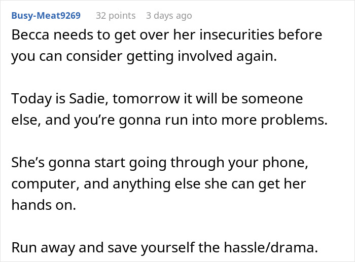 Screenshot of a forum comment advising a man to reconsider his relationship after his girlfriend's loyalty test causes trust issues.