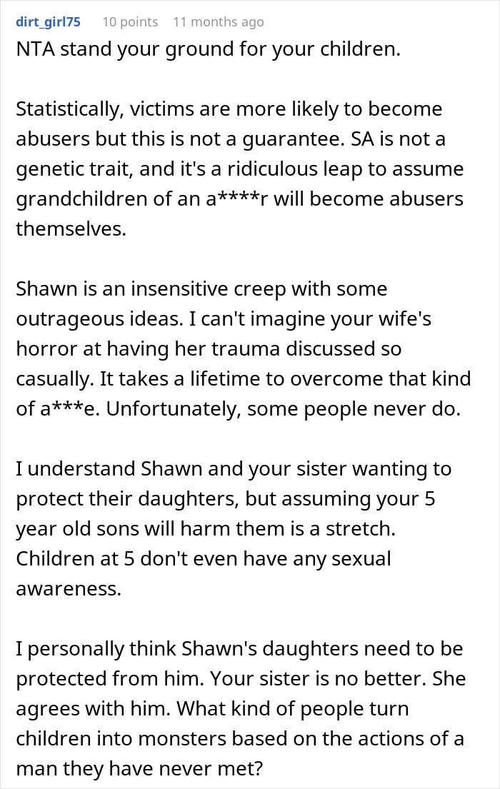 Online comment discussing a man banned from Thanksgiving after making bil’s wife cry with his theory.