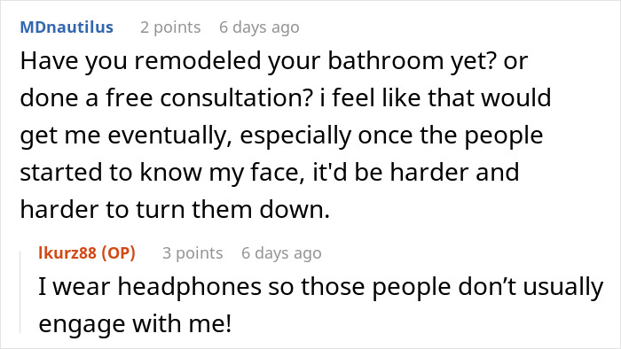 Reddit conversation showing user discussing avoiding engagement by wearing headphones, related to weight loss journey. Reddit conversation showing user discussing avoiding engagement by wearing headphones, related to weight loss journey.