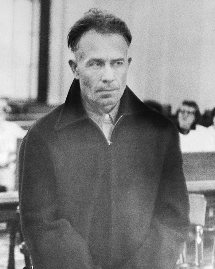 Black and white photo of Ed Gein in court, related to details in Netflix's Monster The Ed Gein story that were fabricated. Black and white photo of Ed Gein in court, related to details in Netflix's Monster The Ed Gein story that were fabricated.