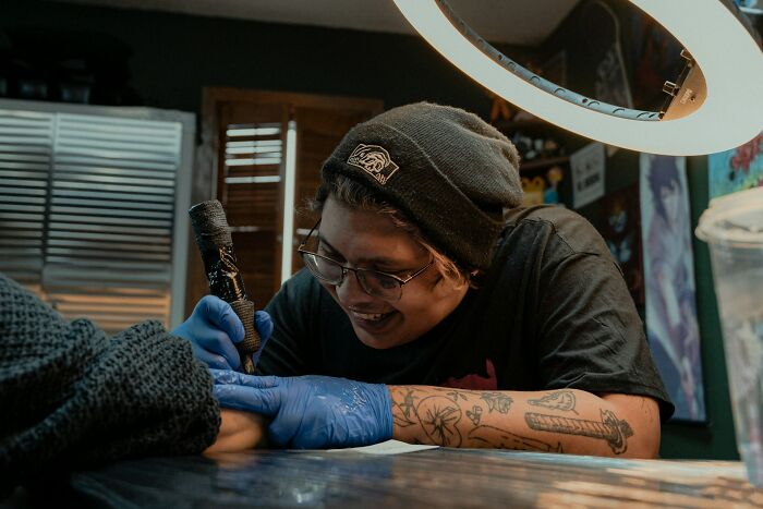 Tattoo Artists Are Sharing Their Biggest “Oops!” Moments, And These 39 Stories Take The Cake