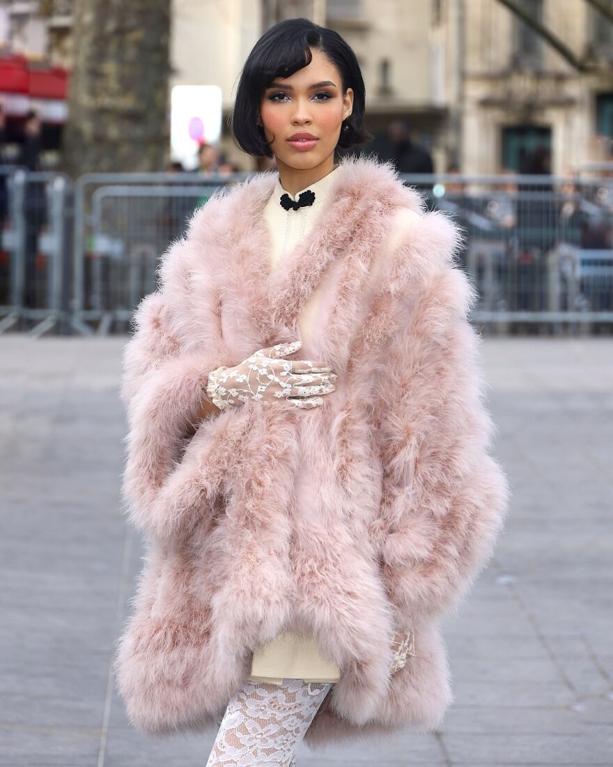 Meet The Women Who Turned “Trad Wife” Movement Into The Internet’s Hottest Debate Meet The Women Who Turned “Trad Wife” Movement Into The Internet’s Hottest Debate