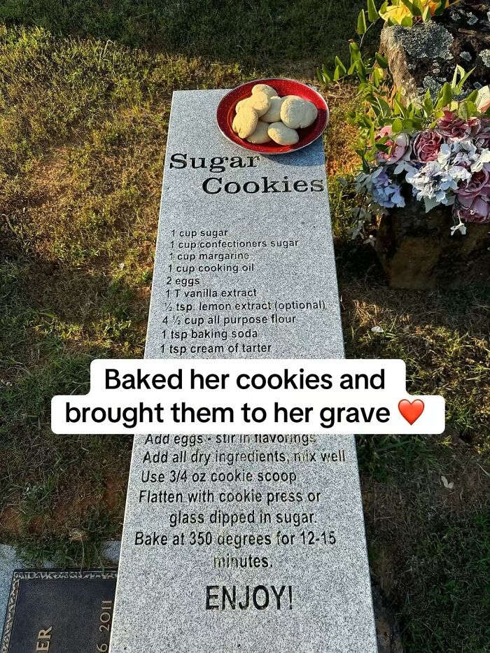 Tombstone engraved with sugar cookie recipe and plate of cookies, highlighting recipe etched on tombstones across the USA.