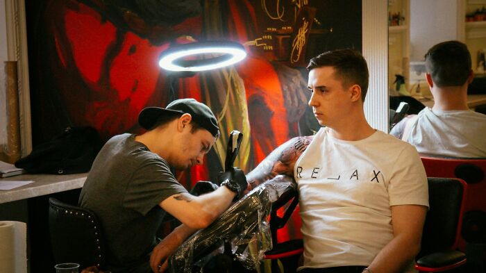 Tattoo Artists Are Sharing Their Biggest “Oops!” Moments, And These 39 Stories Take The Cake