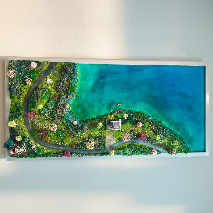 I Created A Miniature Of My Customer’s Lake House With A Hidden Tiny Girl That Only She Would Know About I Created A Miniature Of My Customer’s Lake House With A Hidden Tiny Girl That Only She Would Know About