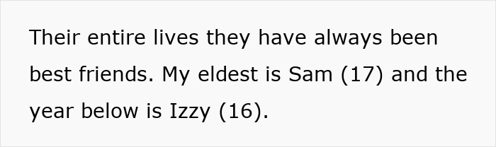 Alt text: Text describing a mom admitting she likes one daughter more than the other and struggles to hide it. Alt text: Text describing a mom admitting she likes one daughter more than the other and struggles to hide it.