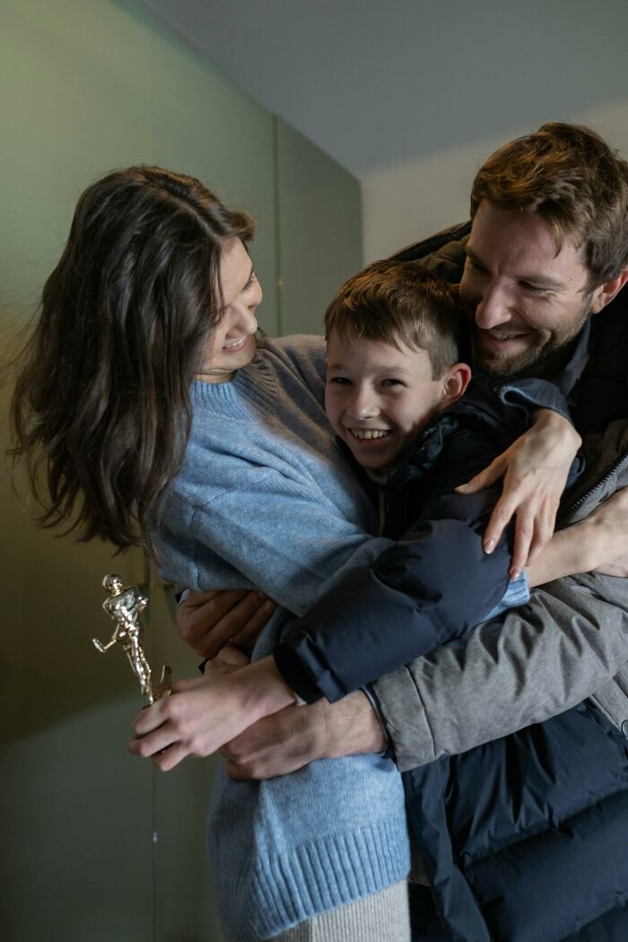 41 Times People Were Horribly Shocked After Learning Who Their Spouse Truly Was