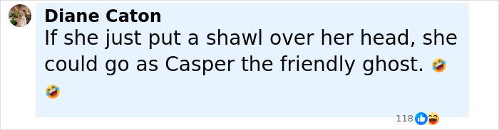 Screenshot of a tweet reacting humorously to Meghan Markle’s Paris Fashion Week appearance with shawl joke and laughing emojis. Screenshot of a tweet reacting humorously to Meghan Markle’s Paris Fashion Week appearance with shawl joke and laughing emojis.