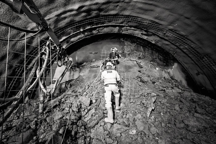 The Hidden Beauty Of Industry: My View Inside The Machines That Move Our World (9 Pics)