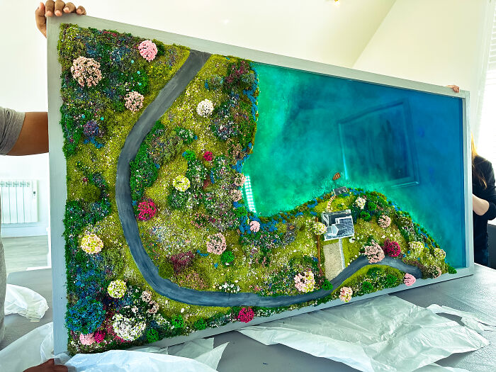 I Created A Miniature Of My Customer’s Lake House With A Hidden Tiny Girl That Only She Would Know About I Created A Miniature Of My Customer’s Lake House With A Hidden Tiny Girl That Only She Would Know About