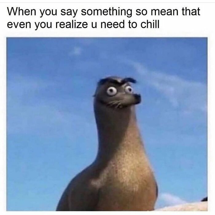 Funny girly memes about friendships and relatable moments with work and everyday life situations.