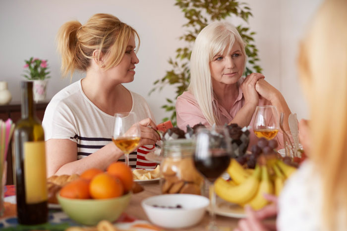 Teen loses patience as golden child cousin dominates celebration, causing tension during family gathering at the dining table. Teen loses patience as golden child cousin dominates celebration, causing tension during family gathering at the dining table.