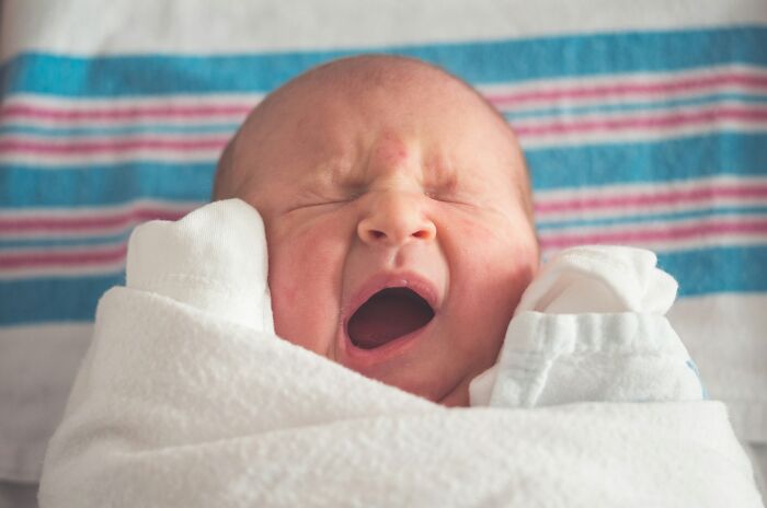 39 Unforgettable Delivery Room Moments That Left Everyone Laughing