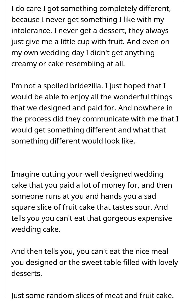 Bride left with no cupcakes by wedding vendors due to allergy, receiving only fruit cup instead of dessert on her wedding day. Bride left with no cupcakes by wedding vendors due to allergy, receiving only fruit cup instead of dessert on her wedding day.