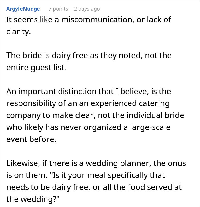 Comment discussing wedding vendors' miscommunication causing bride's allergy issues and no cupcakes at event Comment discussing wedding vendors' miscommunication causing bride's allergy issues and no cupcakes at event