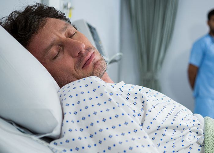 37 Wild And Sometimes Infuriating 'Dad In Maternity Wards' Stories