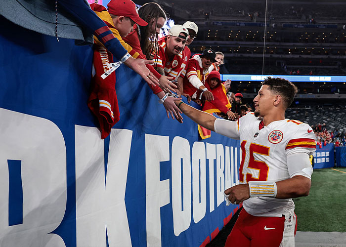 Kansas City football player Patrick Mahomes interacting with fans after a game, unrelated to Kansas City Karen viral incident. Kansas City football player Patrick Mahomes interacting with fans after a game, unrelated to Kansas City Karen viral incident.