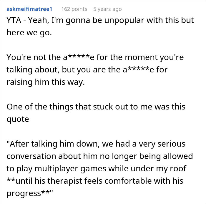 Reddit comment discussing a teen breaking a new chair and asking dad to replace it as it seems only fair. Reddit comment discussing a teen breaking a new chair and asking dad to replace it as it seems only fair.