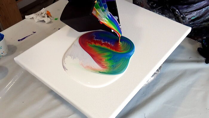 Here's How I Create Vibrant Waves Of Color