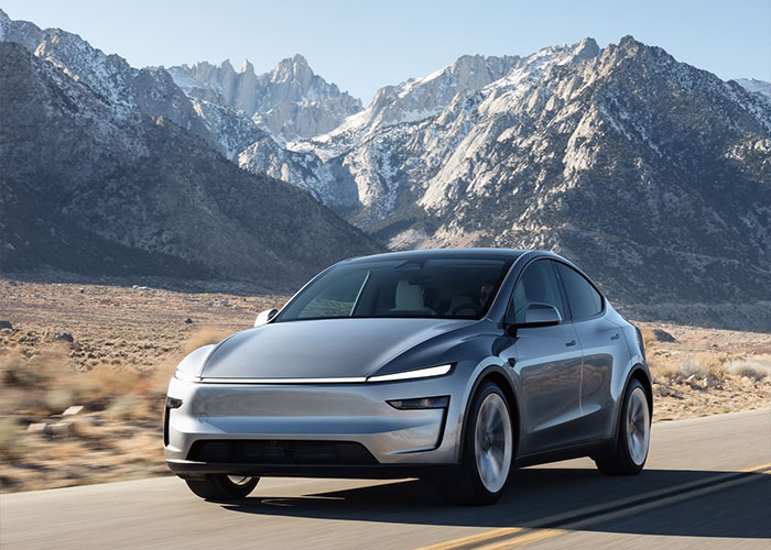 Joyce Carol Oates’ Brutal Takedown Of Elon Musk Backfires As She Clarifies 'Uncultured' Comment