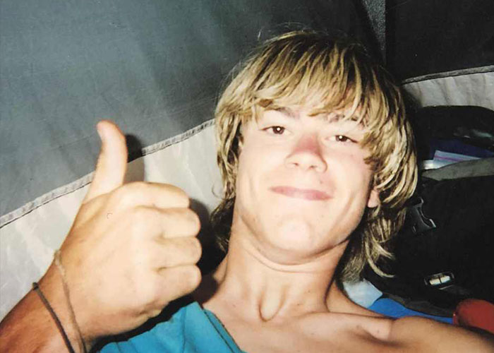 Young man with blond hair giving a thumbs up in a casual setting, related to Las Vegas museum display claims. Young man with blond hair giving a thumbs up in a casual setting, related to Las Vegas museum display claims.