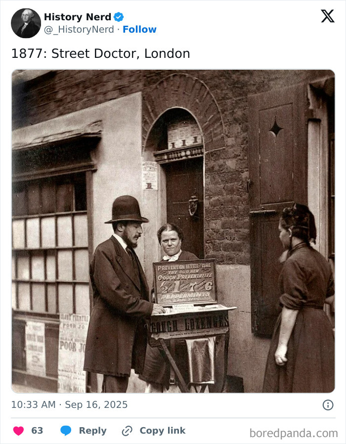 Street doctor in London circa 1877 helping locals, a rare and powerful photo exploring history from the past.