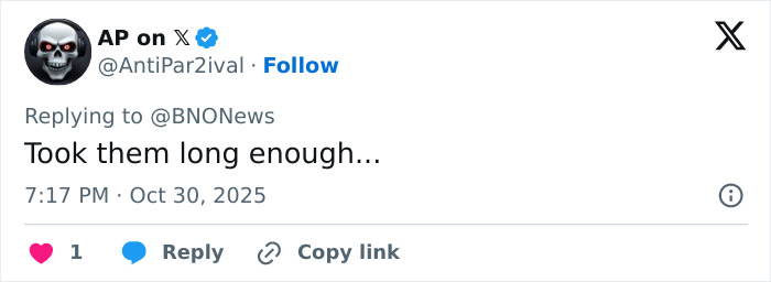 Tweet showing user responding to news about Andrew’s title removal mentioning Kate Middleton and Queen Camilla’s female touch influence.